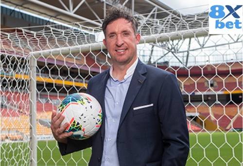 Hợp tác giữa Robbie Fowler và 8xbet - Xây dựng niềm tin và uy tín thương hiệu